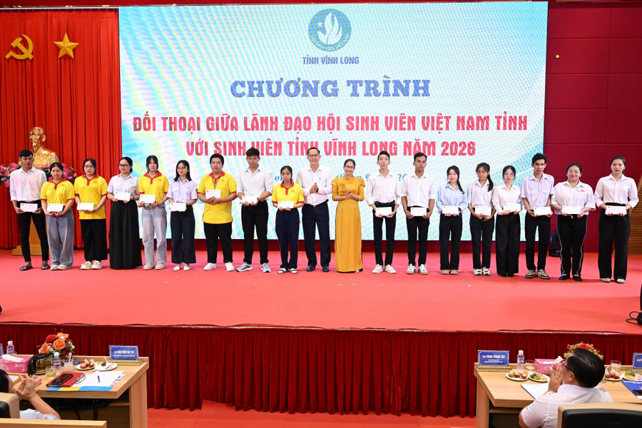 dhcl-doi-thoai-sv-6.jpg