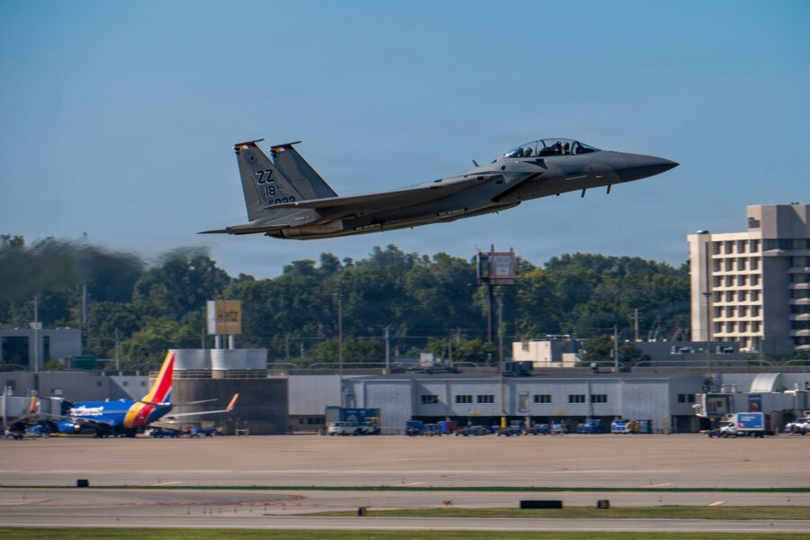 Thêm hàng chục tiêm kích F-15EX Eagle II cực mạnh được đặt hàng