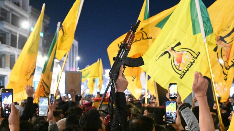 Các chiến binh Kataib Hezbollah tại Basra, Iraq.
